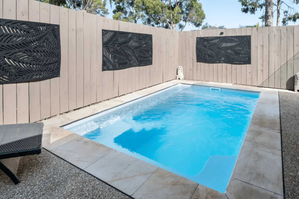 Lumen - fibreglass pool shell