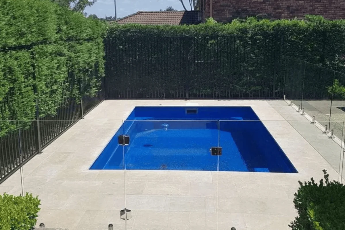 Reef - fibreglass pool shell